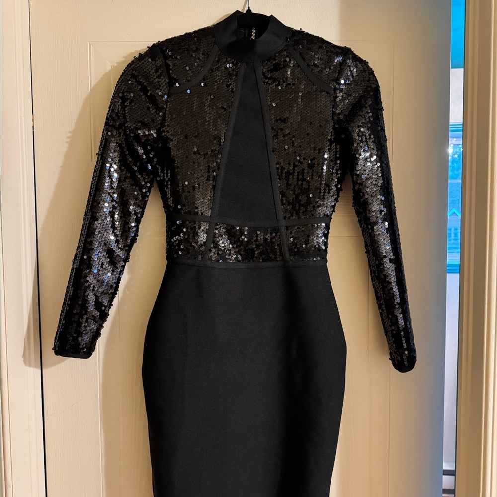Elegant Black Sequin Long Sleeve Dress